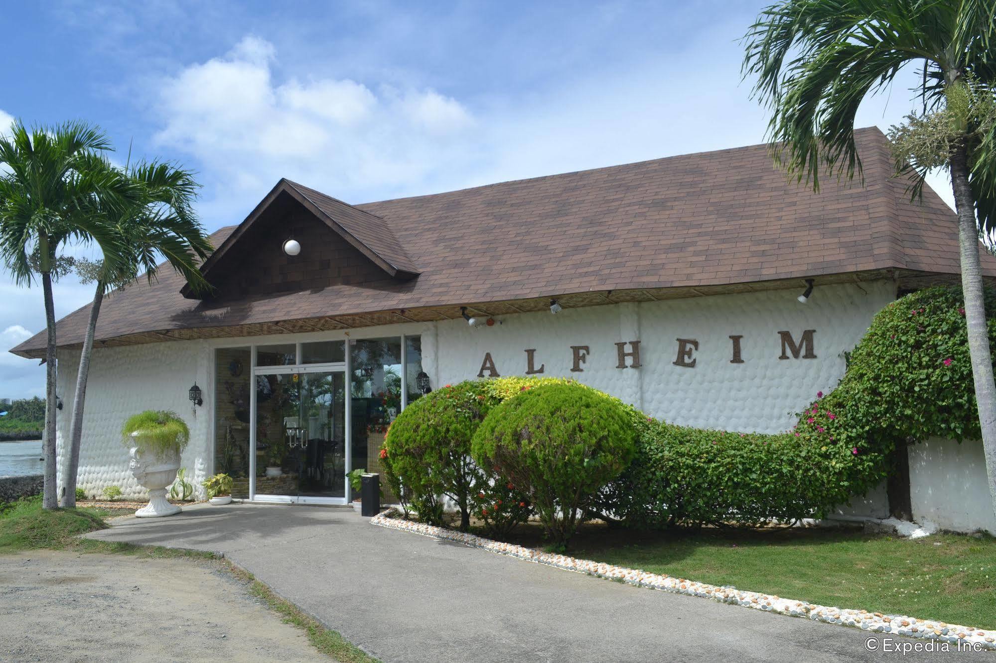 Alfheim Resort マクタン エクステリア 写真